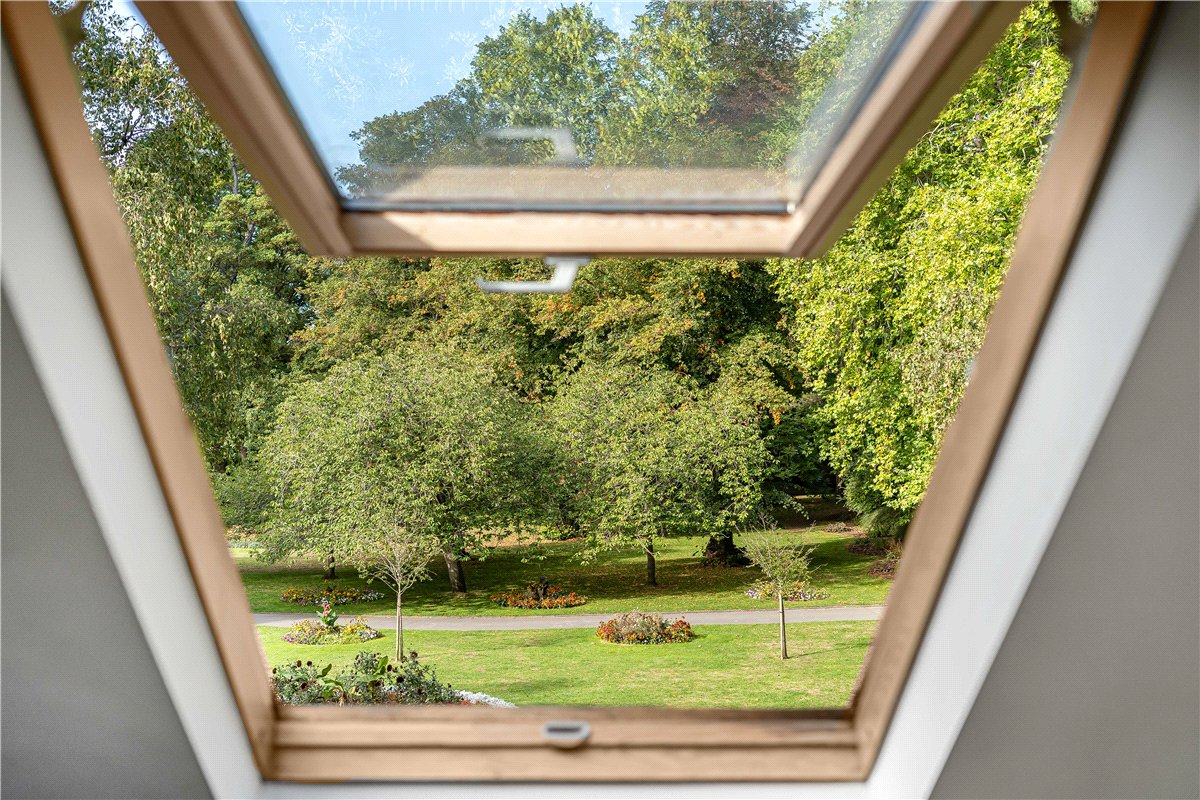 3 bedroom House, Quarry Road, Swindon, SN1 - Available, Image 14