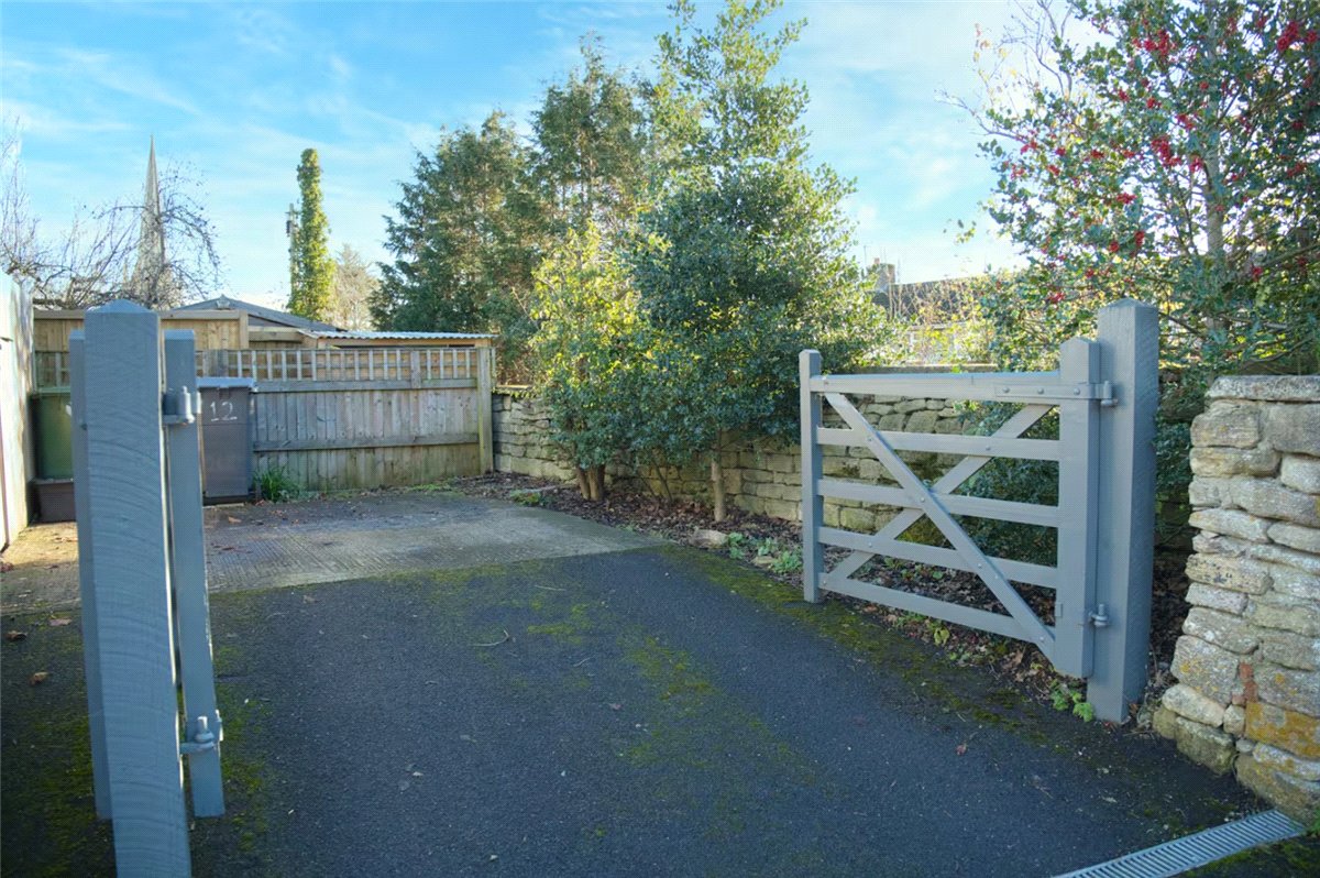 2 bedroom House, Winsley Road, Bradford-on-Avon, BA15 - Available, Image 7