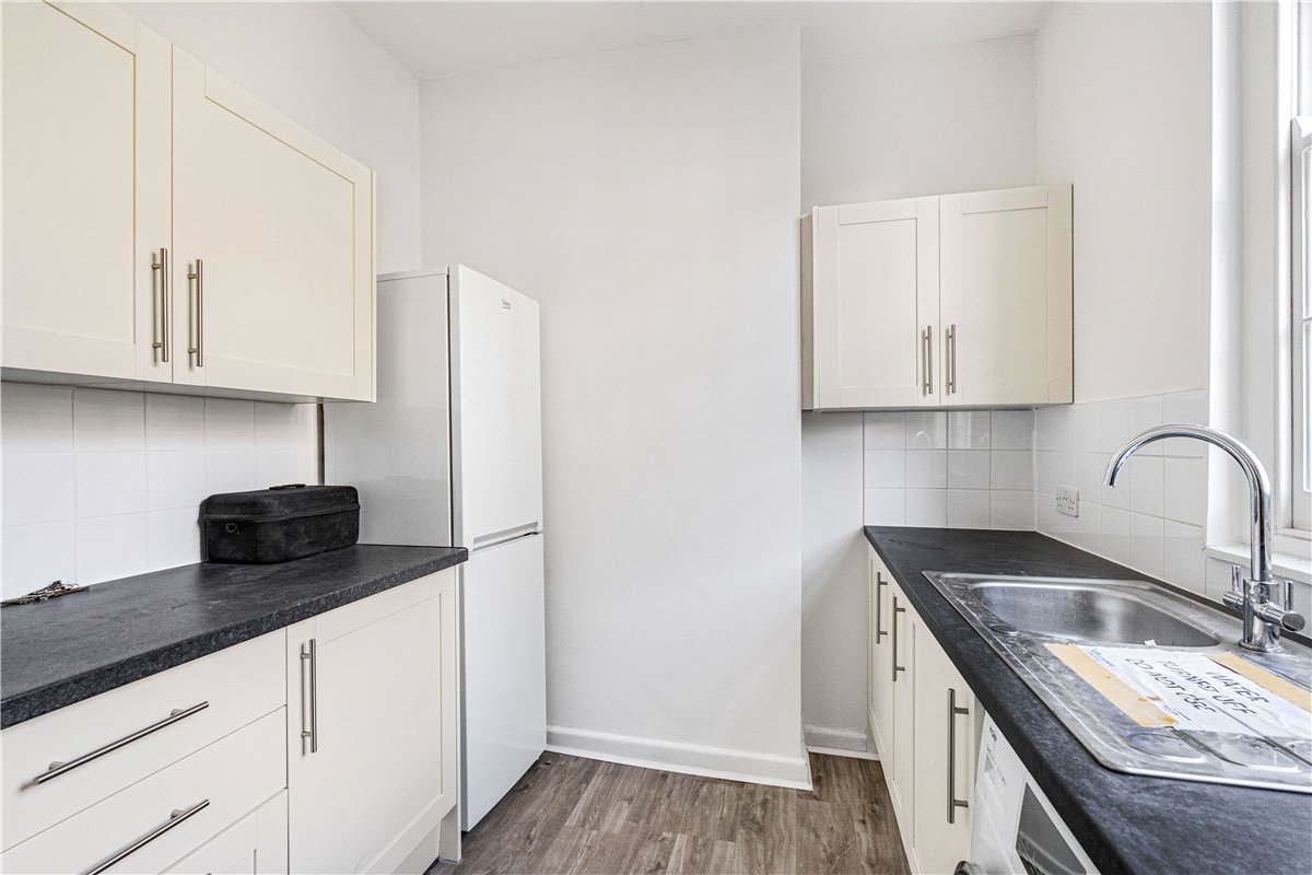 2 bedroom Flat, Mornington Terrace, London, NW1 - Available, Image 3