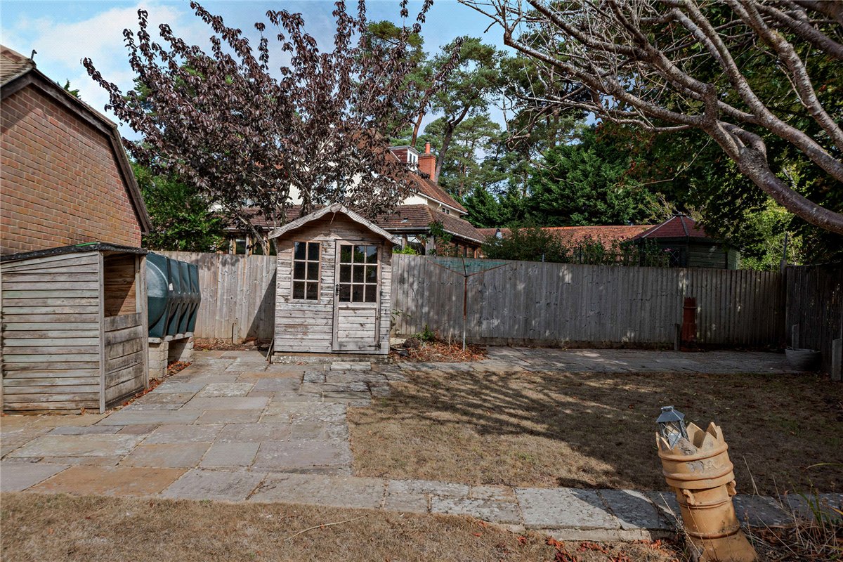 4 bedroom House, Harewood Drive, Cold Ash, RG18 - Available, Image 23