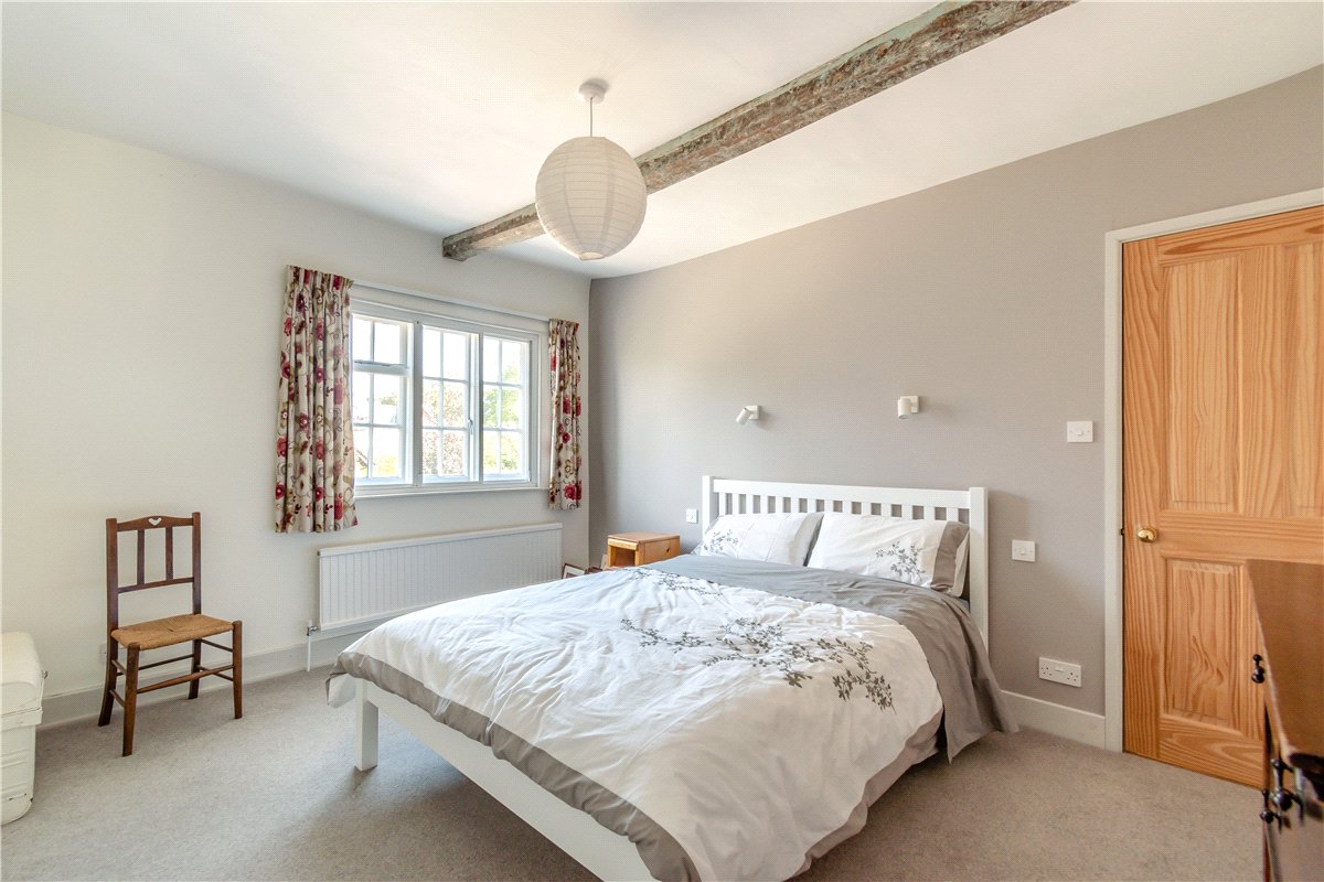 2 bedroom House, Park Lane, Twyford, SO21 - Available, Image 5