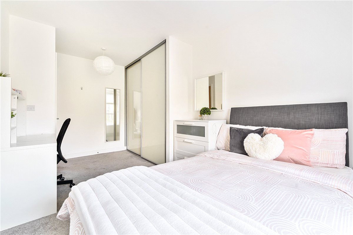 1 bedroom Flat, Victoria Bridge Road, Bath, BA2 - , Image 7