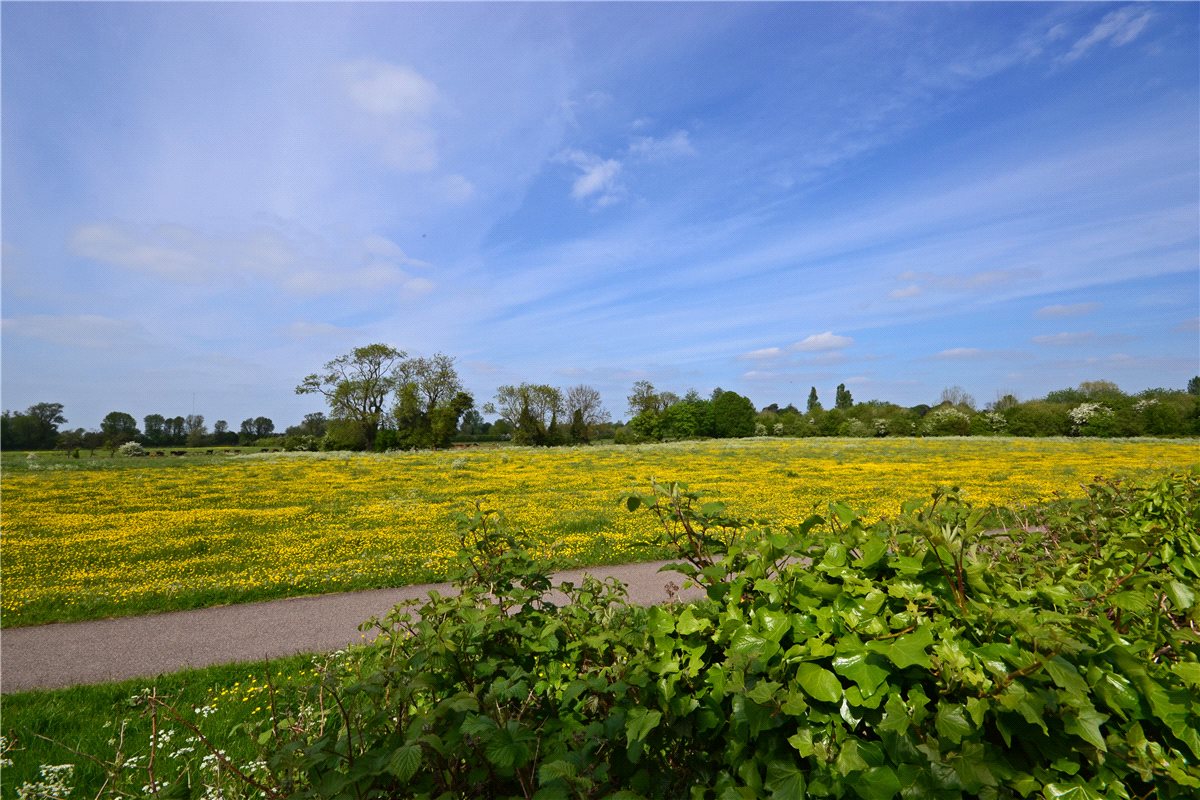 2 bedroom Maisonette, Misty Meadows, Howard Road, CB5 - , Image 1