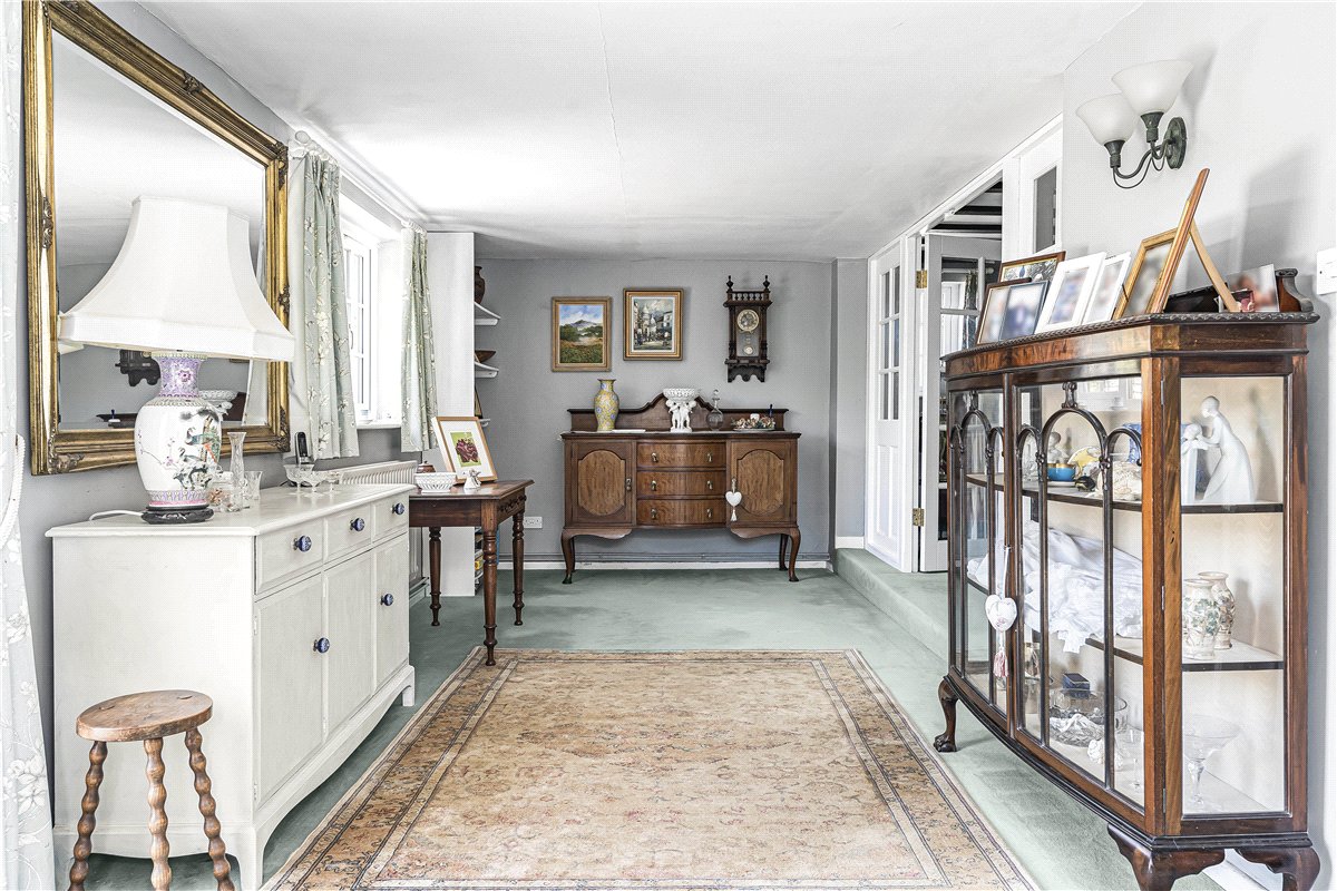 4 bedroom House, Milton Lilbourne, Pewsey, SN9 - Sold STC, Image 7