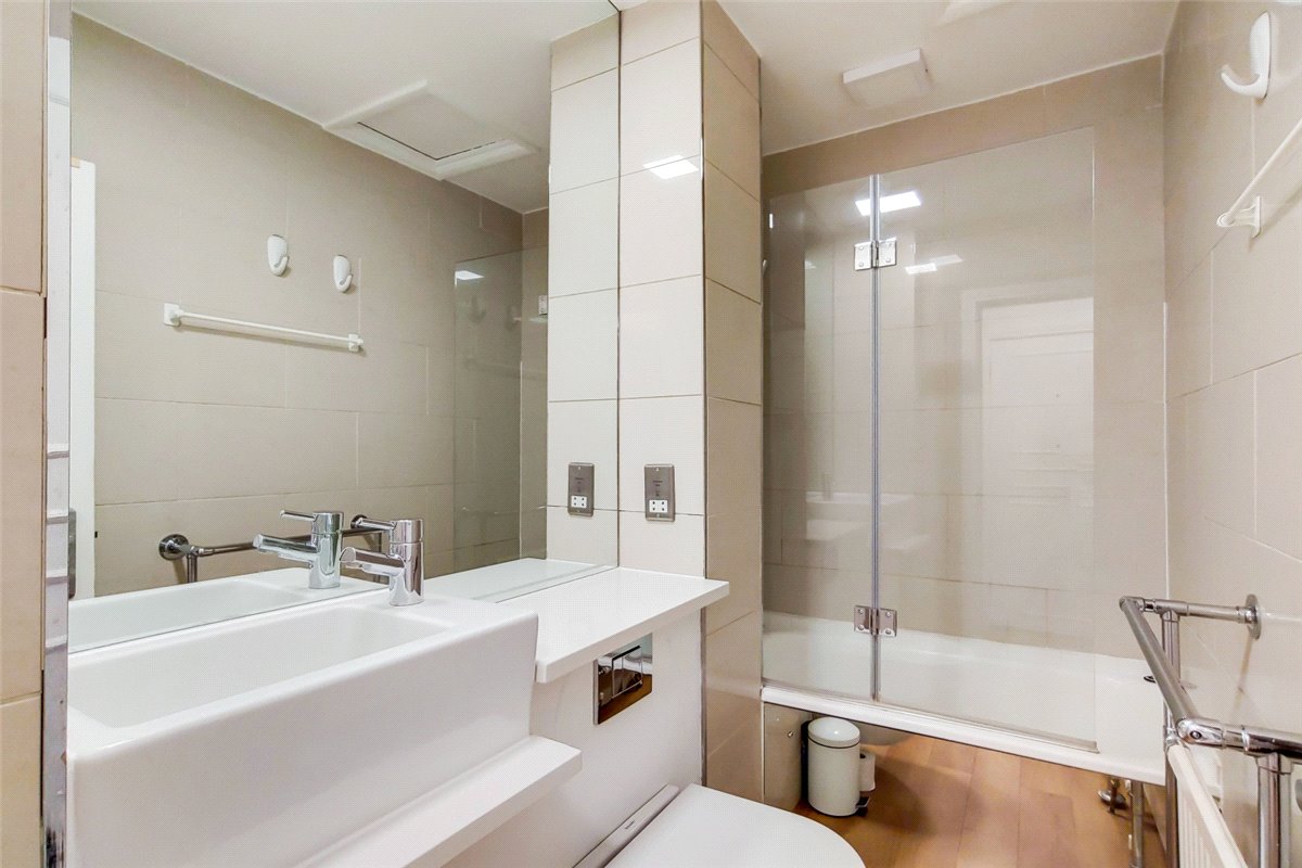 1 bedroom Flat, Egerton Gardens, Knightsbridge, SW3 - Available, Image 1