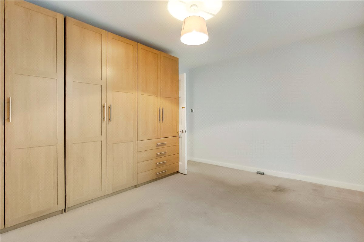 3 bedroom Flat, George Street, Marylebone, W1H - Available, Image 6