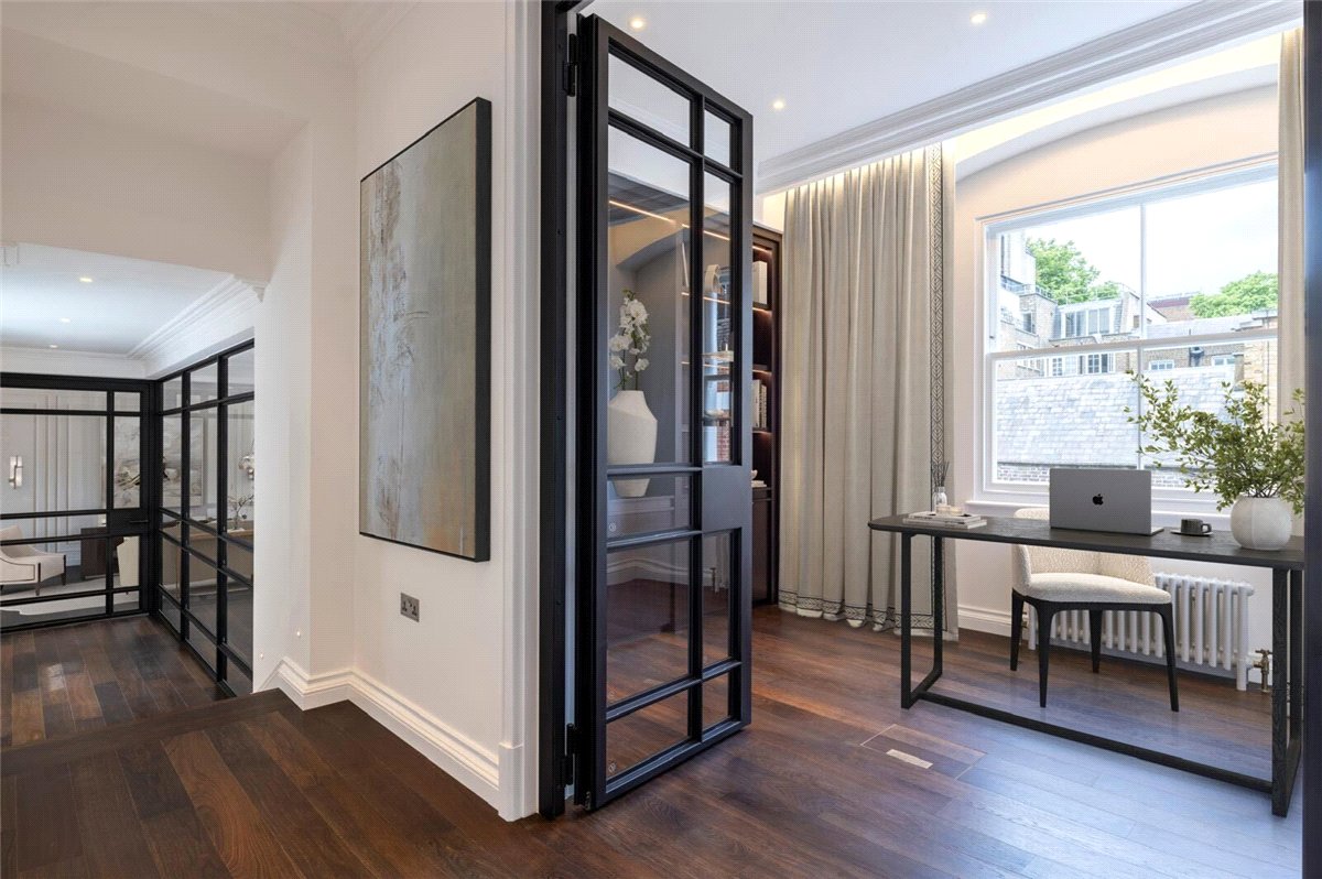 3 bedroom Flat, Charles Street, London, W1J - Available, Image 10
