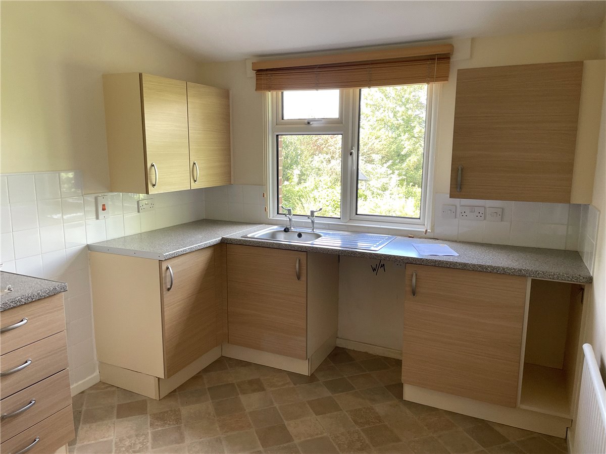 2 bedroom Bungalow, Manton Close, Manton, SN8 - Sold, Image 9