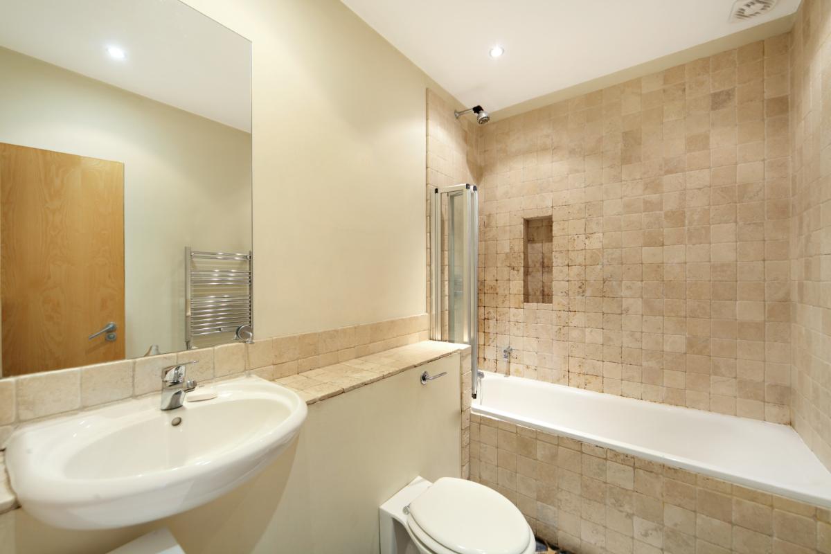 2 bedroom Flat, Firth Gardens, London, SW6 - , Image 3