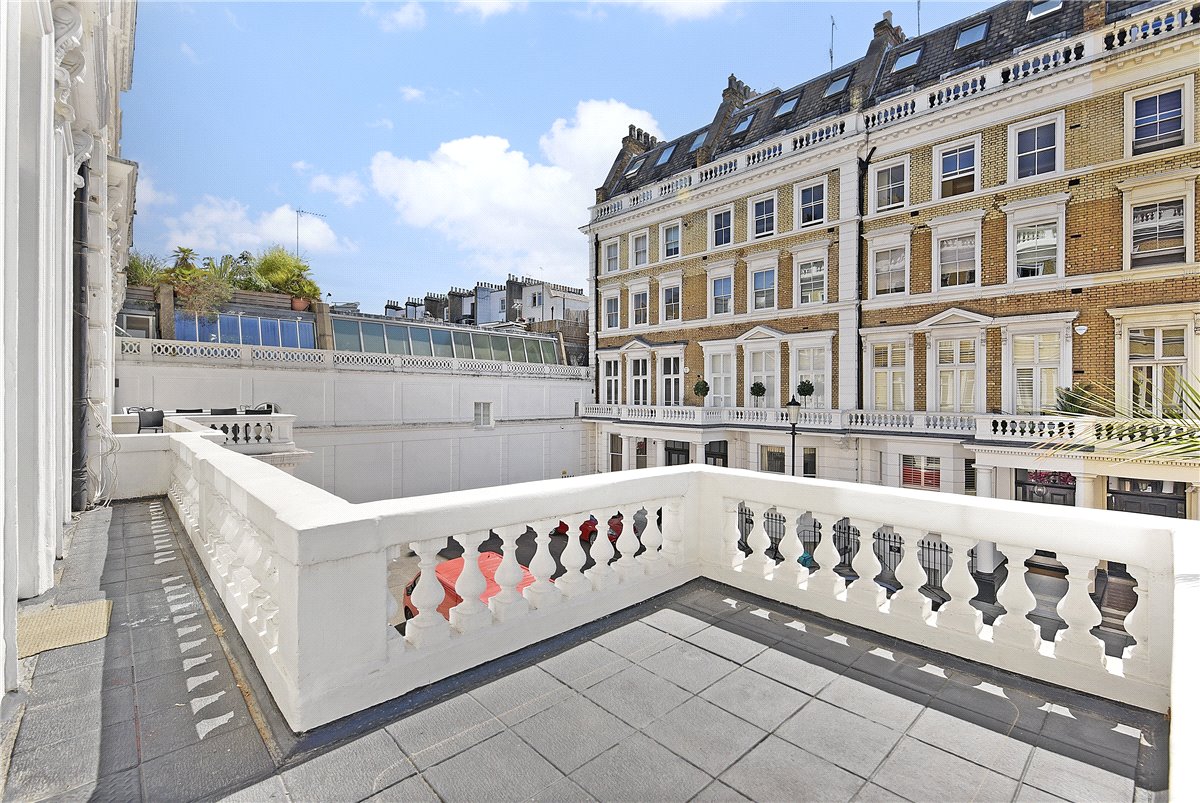 2 bedroom Flat, Manson Place, Knightsbridge, SW7 - Available, Image 6