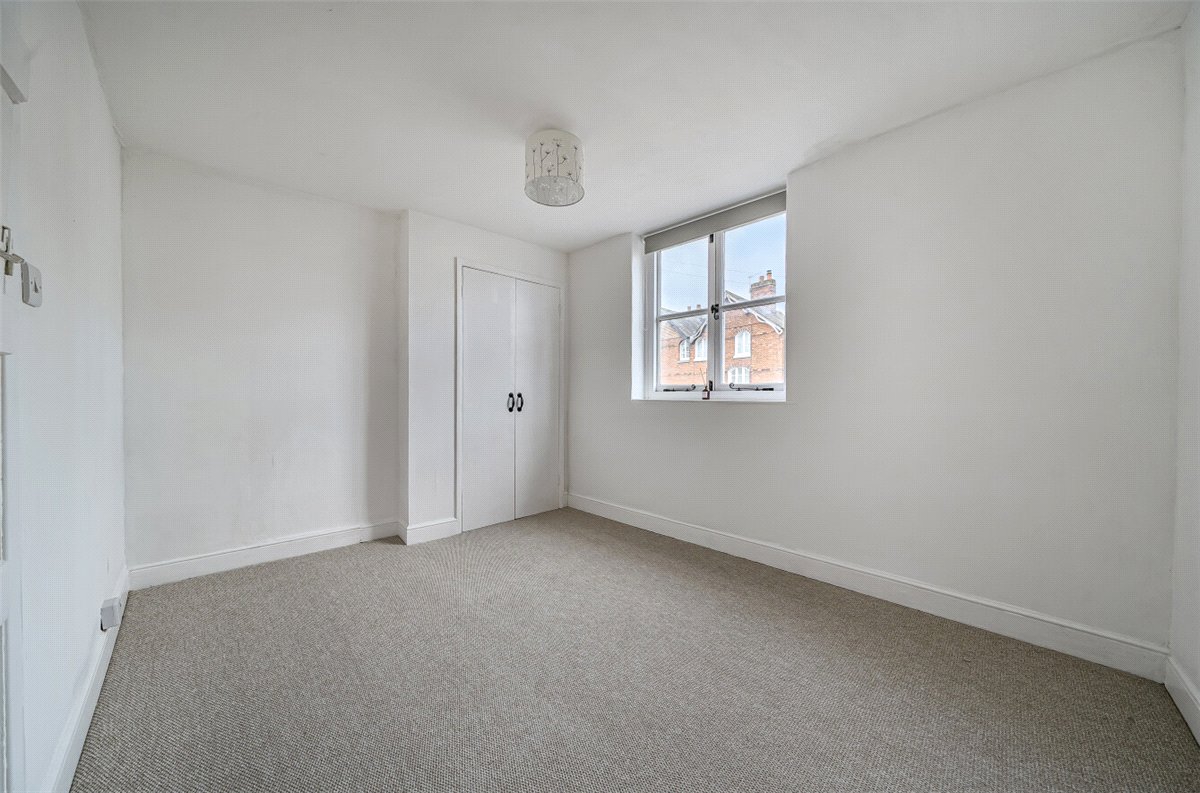 2 bedroom House, London Road, Marlborough, SN8 - Sold, Image 6