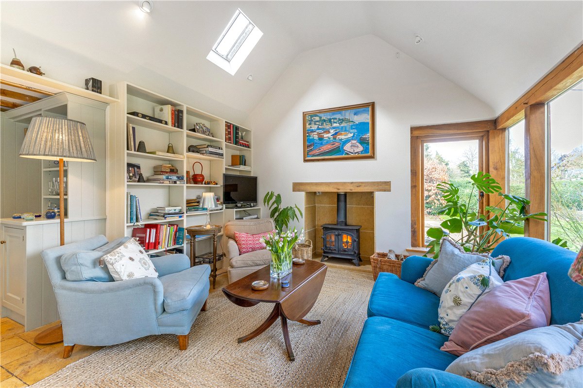 4 bedroom House, Easton Royal, Pewsey, SN9 - Available, Image 2