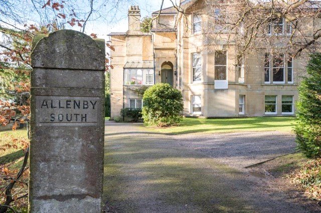 3 bedroom Flat, Allenby House South, Lansdown Road, BA1 - 