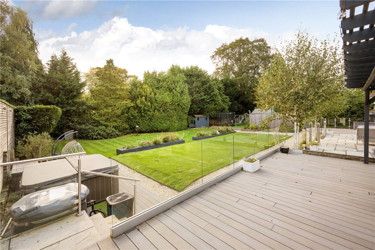 6 bedroom House, 8 Foxhill Avenue, Weetwood, LS16 - Available, Image 1