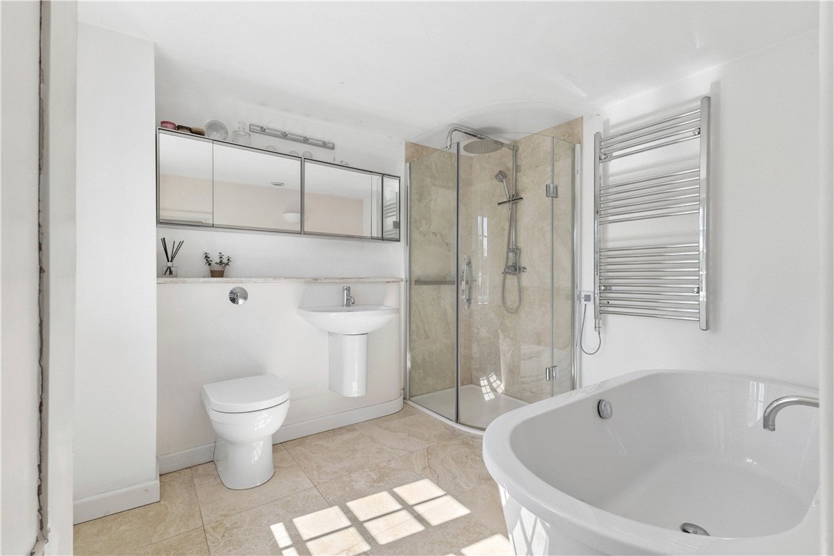 6 bedroom House, The Street, All Cannings, SN10 - Available, Image 10