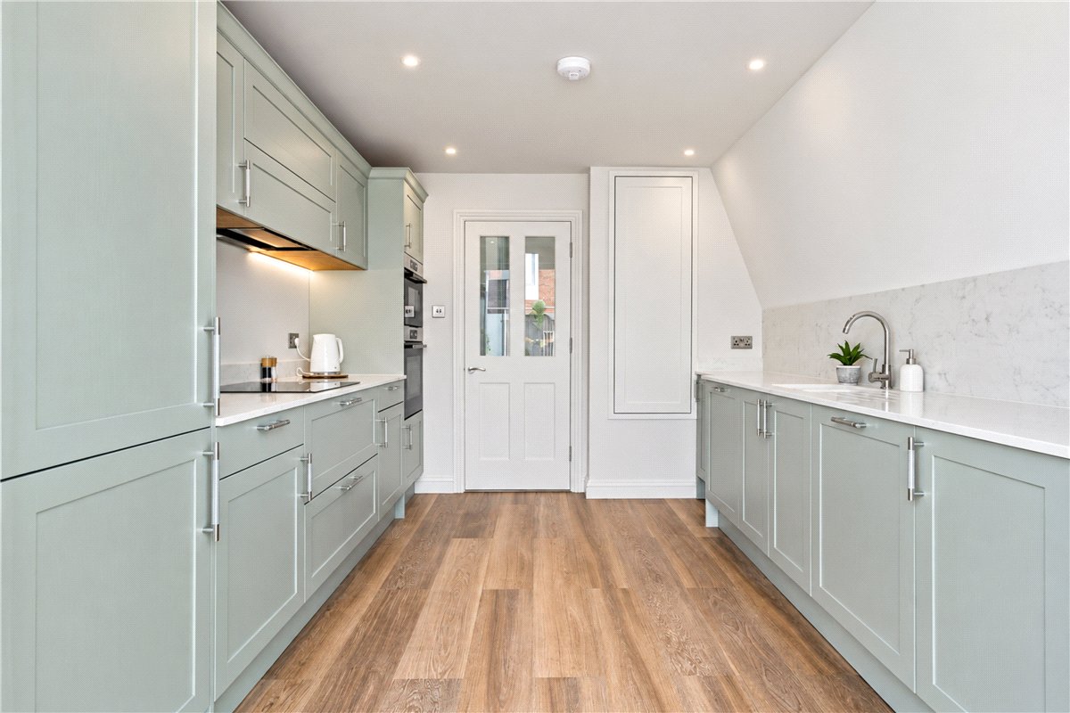 3 bedroom Maisonette, Colwith Road, London, W6 - Available, Image 11