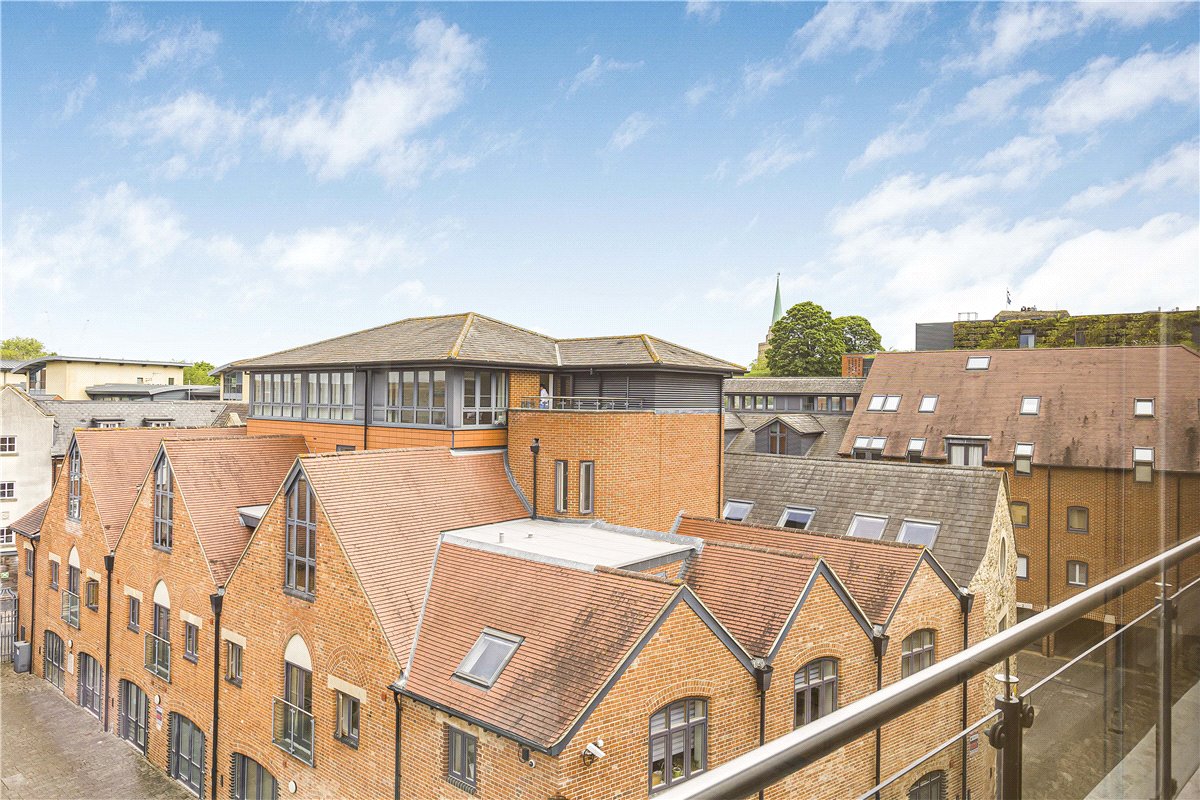 4 bedroom Flat, St. Thomas Street, Oxford, OX1 - Sold, Image 8
