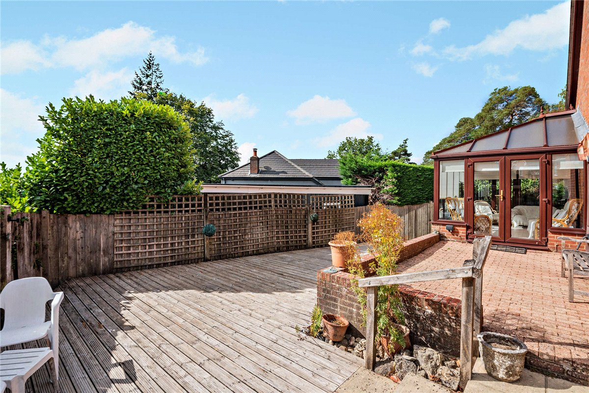 4 bedroom House, Harewood Drive, Cold Ash, RG18 - Available, Image 24