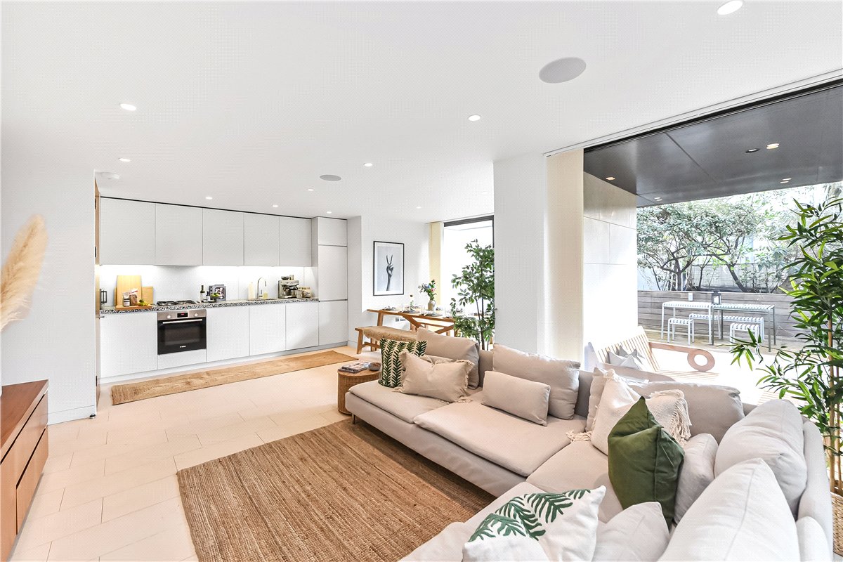 2 bedroom Flat, Latitude House, Oval Road, NW1 - Available