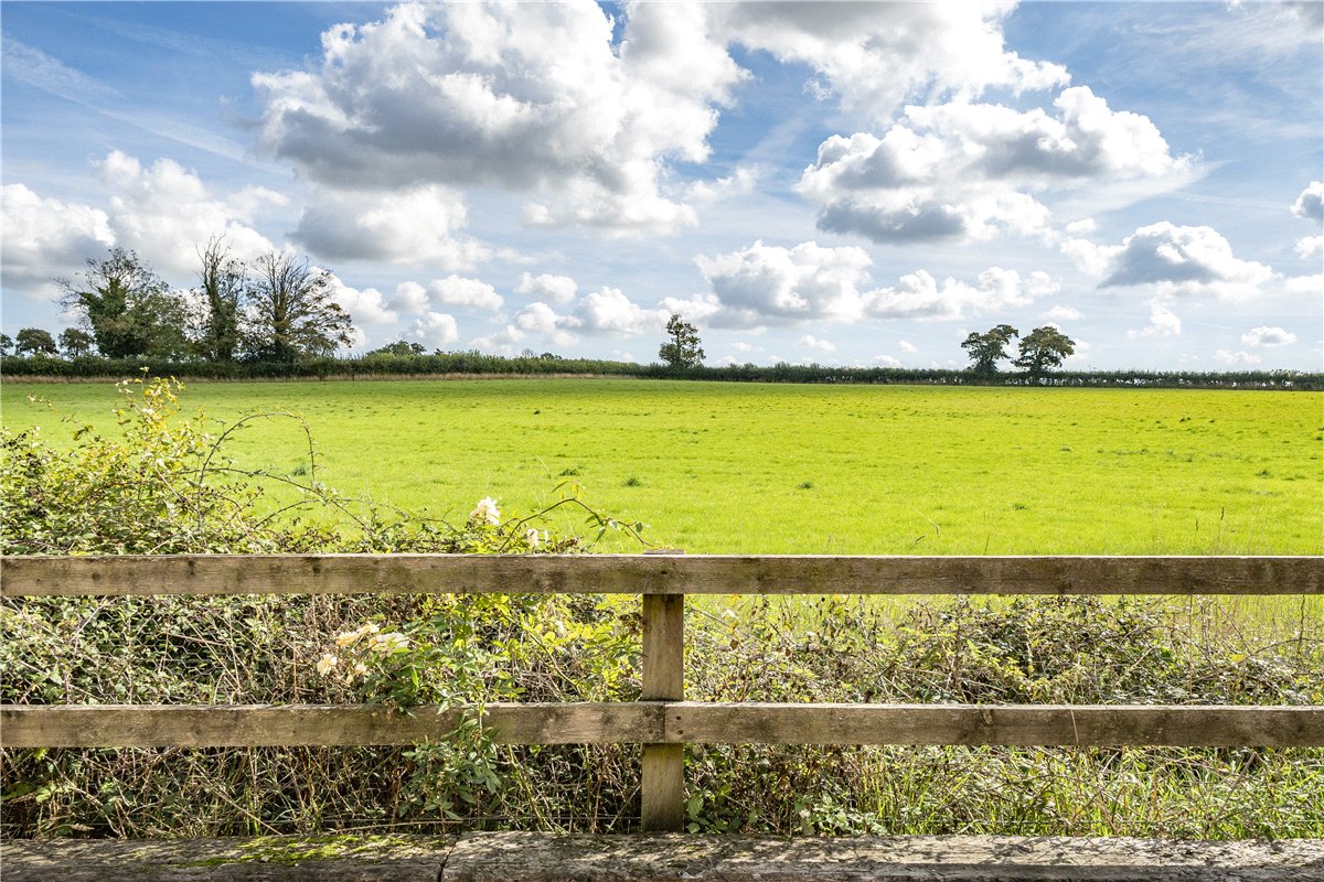 4 bedroom House, Clanville, Andover, SP11 - Available, Image 17