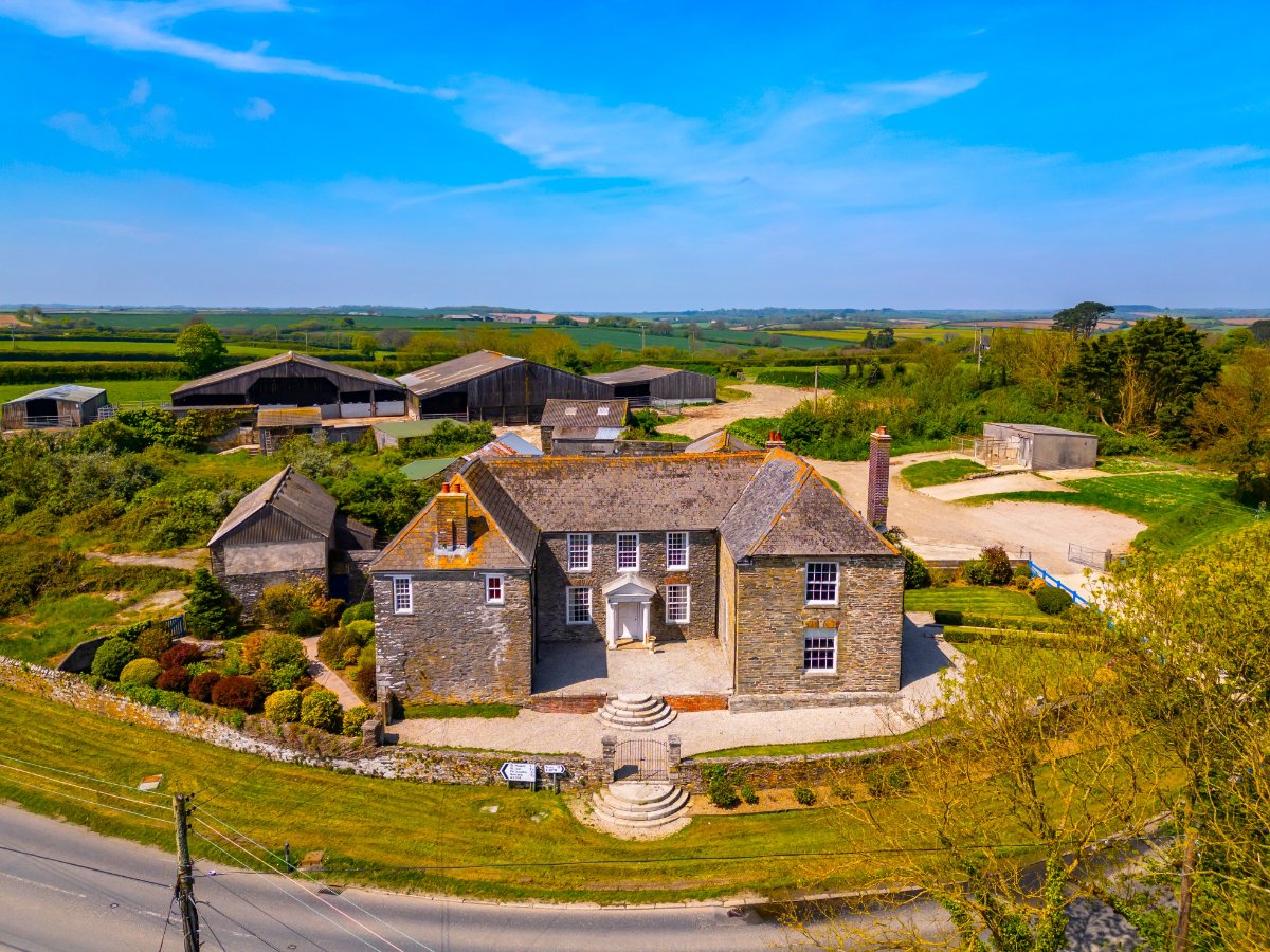 8.32  Farm, Portscatho, Truro, TR2 - Available