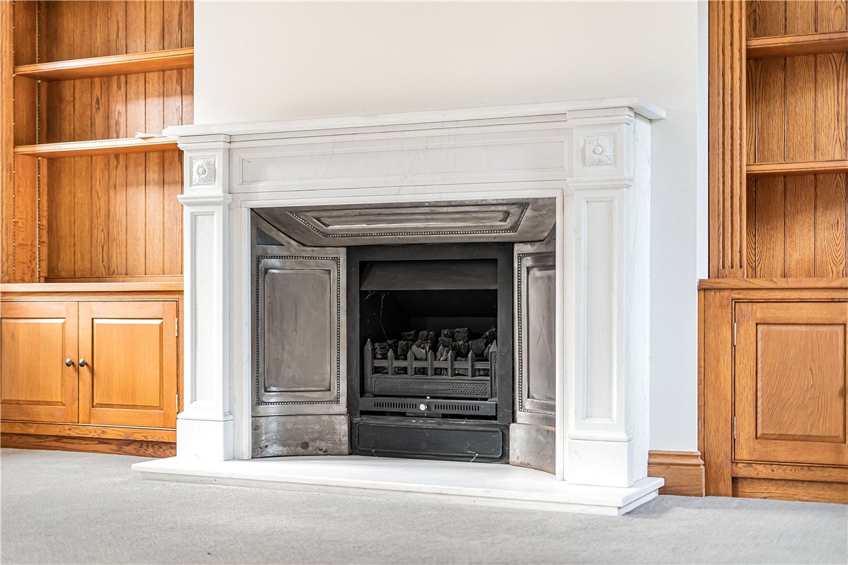 10 bedroom House, Frith Hill, South Heath, HP16 - Available, Image 29