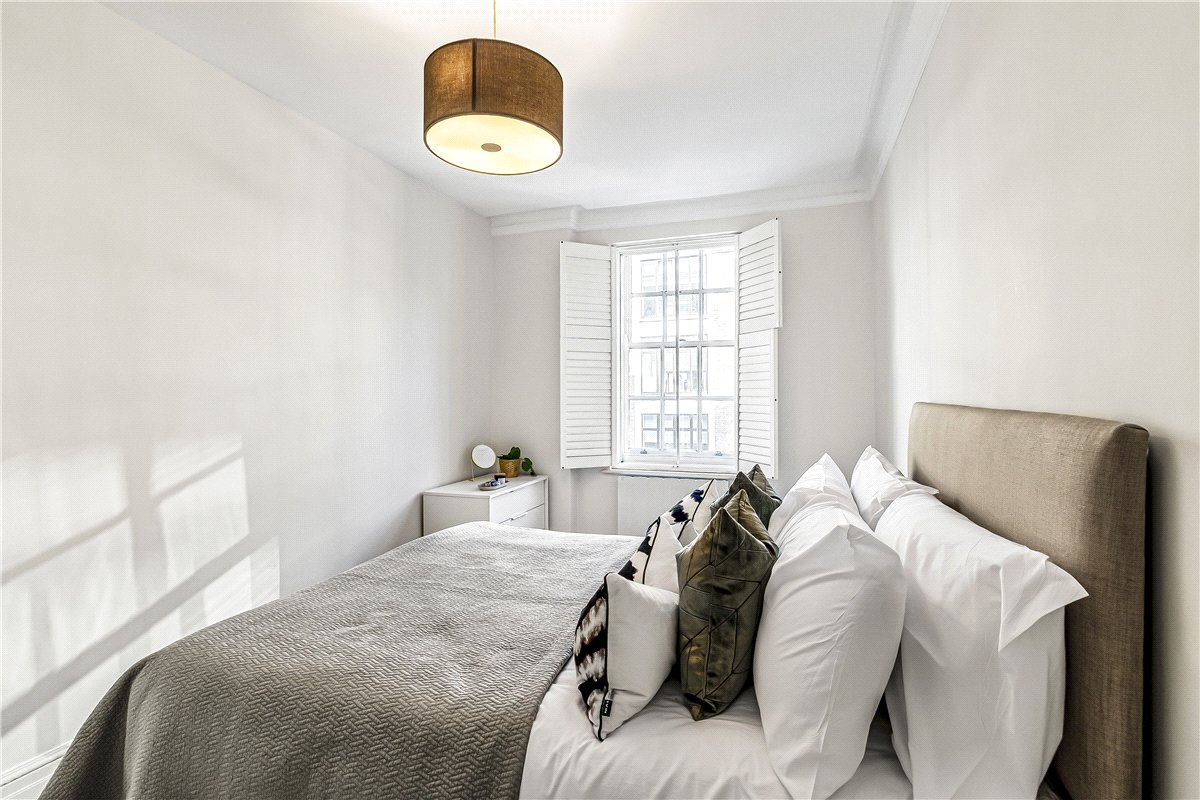 2 bedroom Flat, New Cavendish Street, London, W1W - Available, Image 8