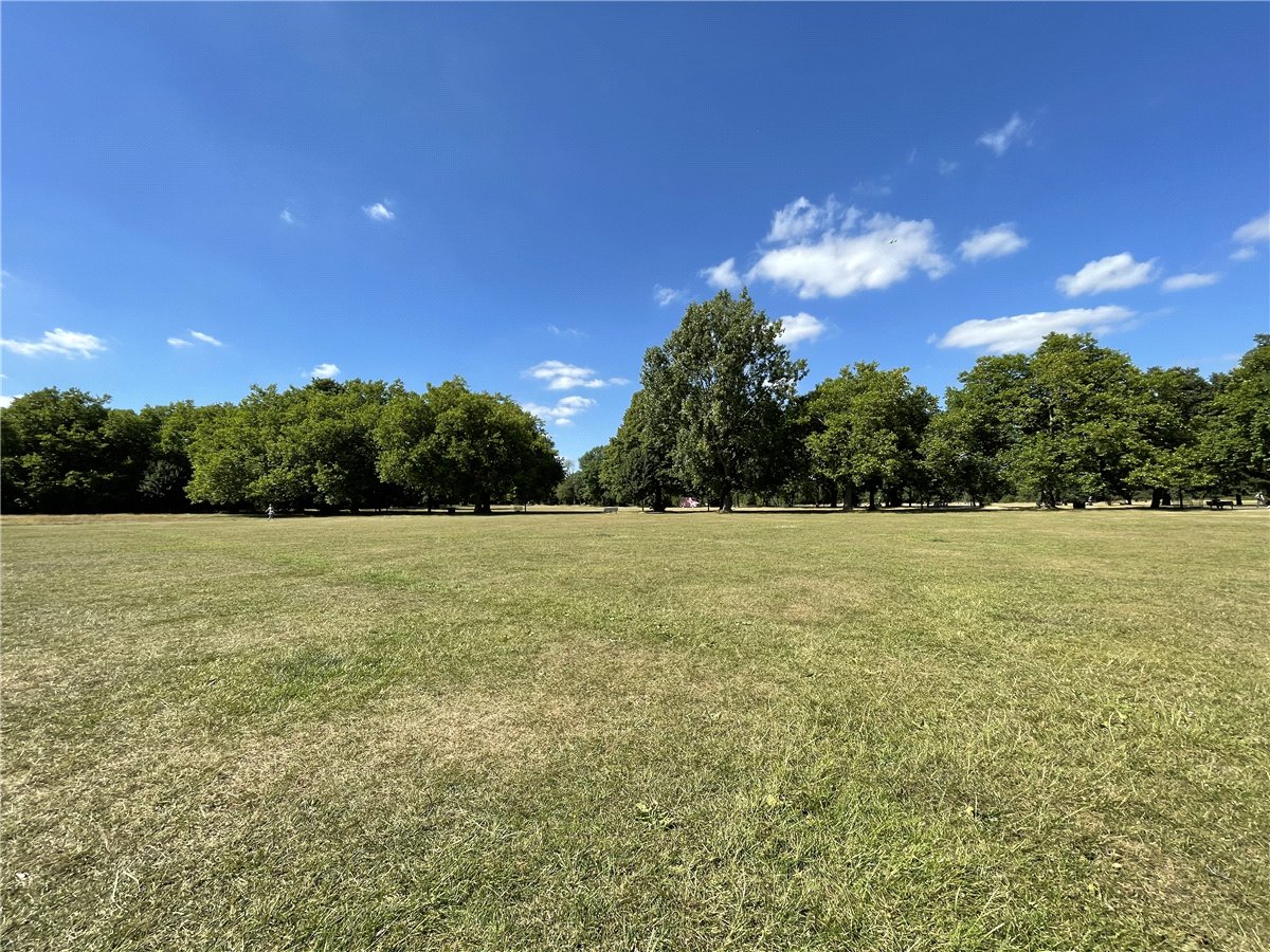 1 bedroom Flat, Trinity Road, London, SW18 - Sold, Image 2