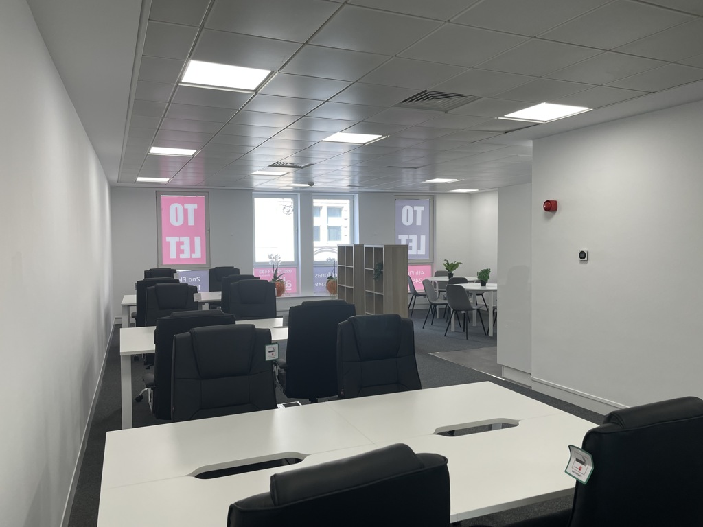 1276 to 2590 Sq Ft, 43 London Wall, London, EC2M - Available, Image 10