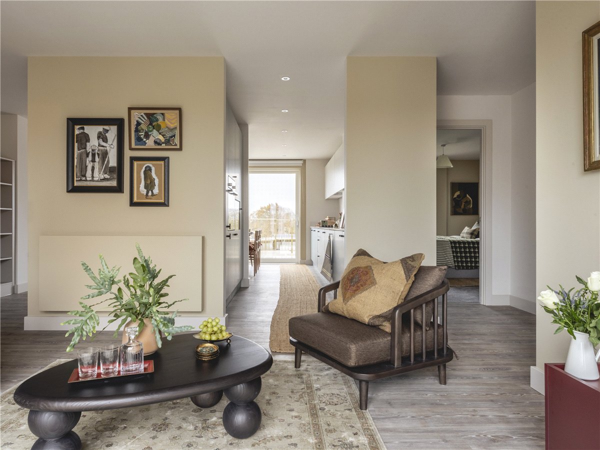 3 bedroom Flat, Milne Avenue, Cambridge, CB3 - Available, Image 4