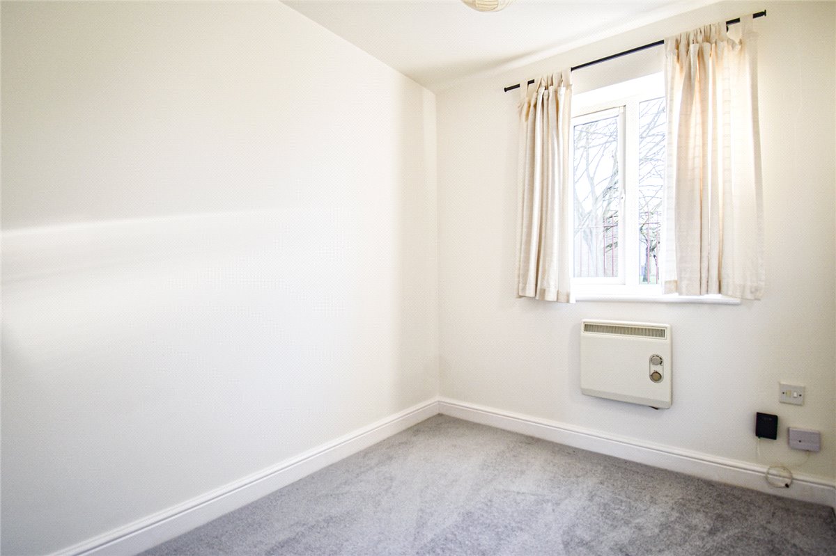 2 bedroom Flat, Apollo Way, Cambridge, CB4 - Let Agreed, Image 7