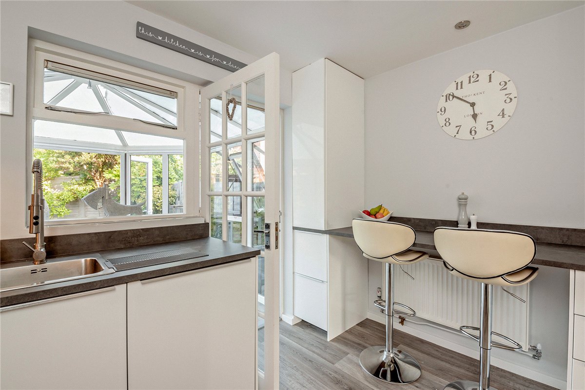 2 bedroom House, Blackdown Way, Thatcham, RG19 - Sold, Image 5