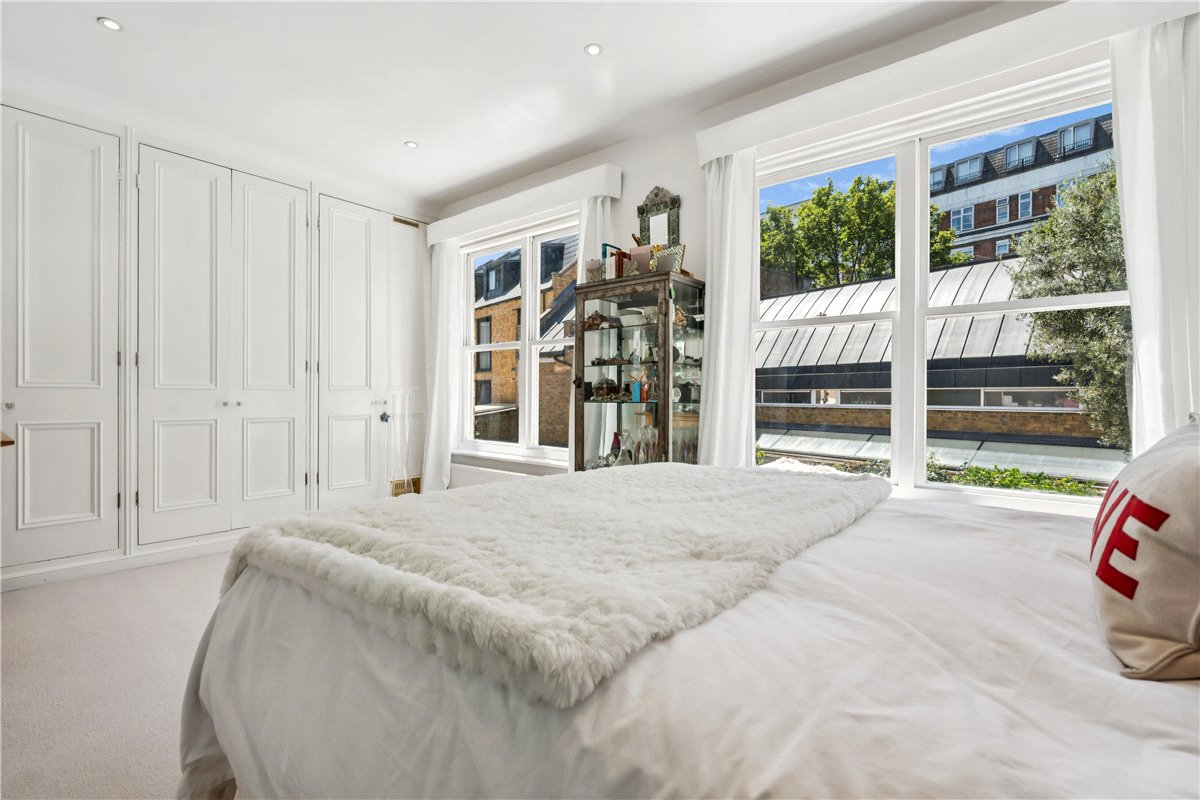 4 bedroom House, Burlington Road, London, SW6 - Available, Image 13