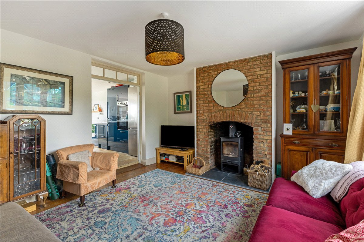 4 bedroom House, Bremhill, Calne, SN11 - Available, Image 7