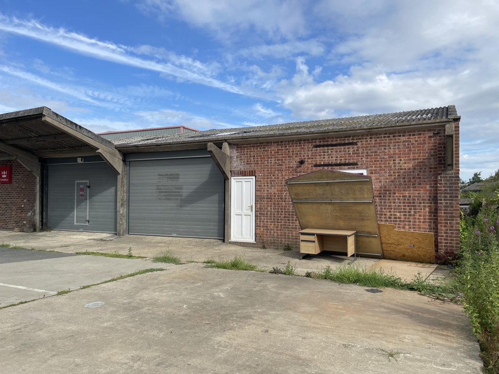 1928 Sq Ft, Hookstone Park, Harrogate, HG2 - Available, Image 11