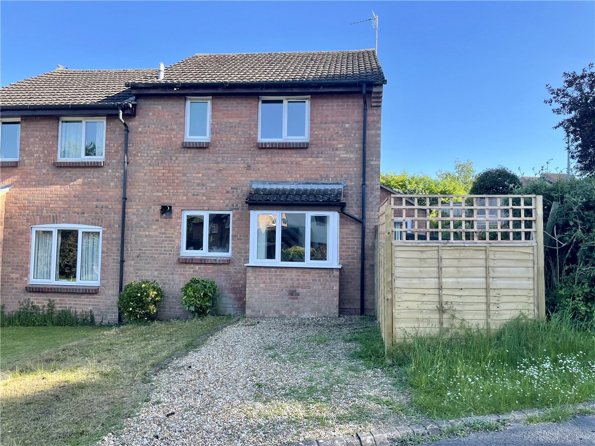 1 bedroom House, Rogers Meadow, Marlborough, SN8 - 