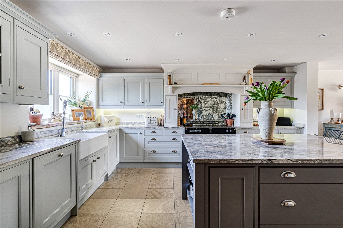 5 bedroom Barn Conversion, Pearce Courtyard, Oakley, HP18 - Available, Image 7