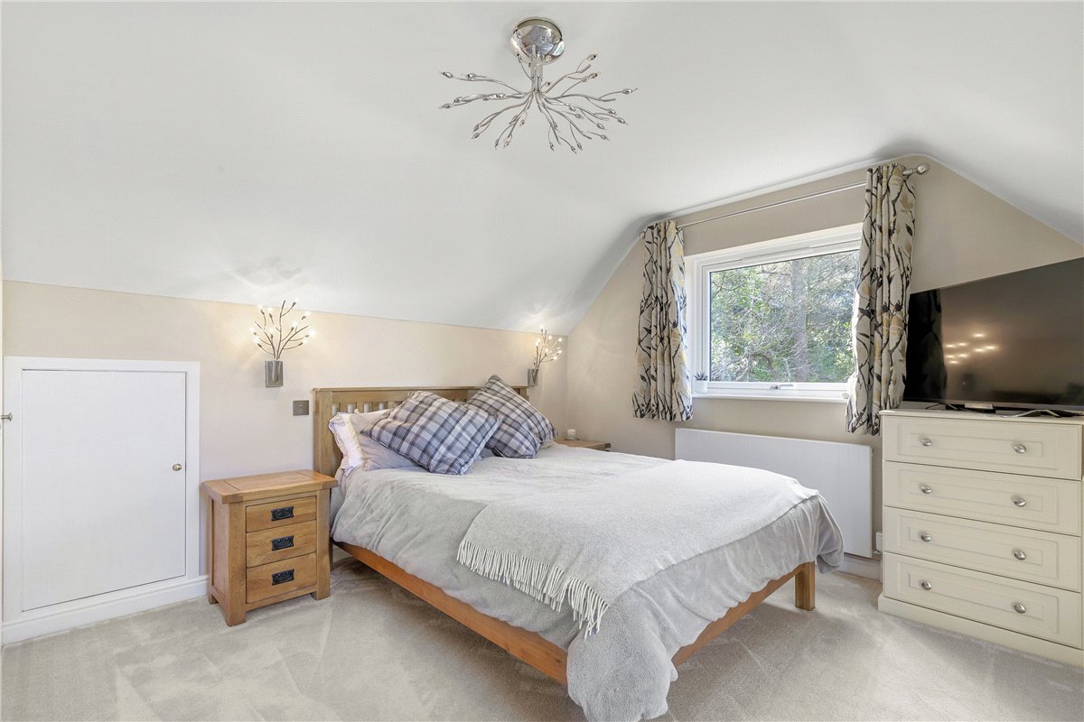 5 bedroom House, Oaklands, Westwood Drive, LS29 - Available, Image 4