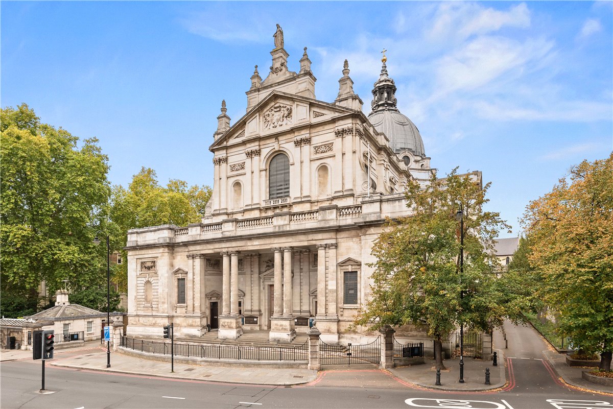 3 bedroom Maisonette, Egerton Gardens, Knightsbridge, SW3 - Available, Image 6