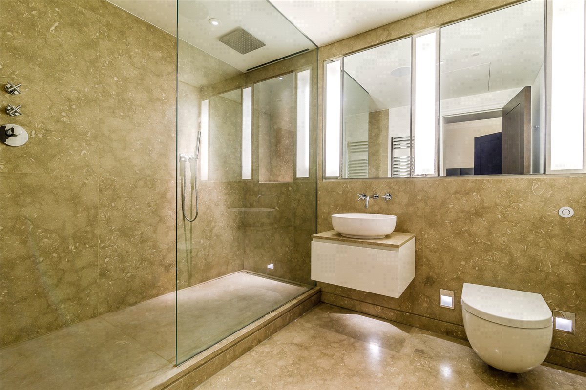 3 bedroom Flat, Duke Street, Mayfair, W1K - Available, Image 10