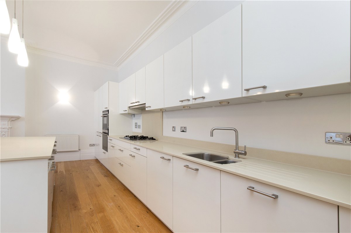 2 bedroom Flat, Montagu Square, Marylebone, W1H - Available, Image 4