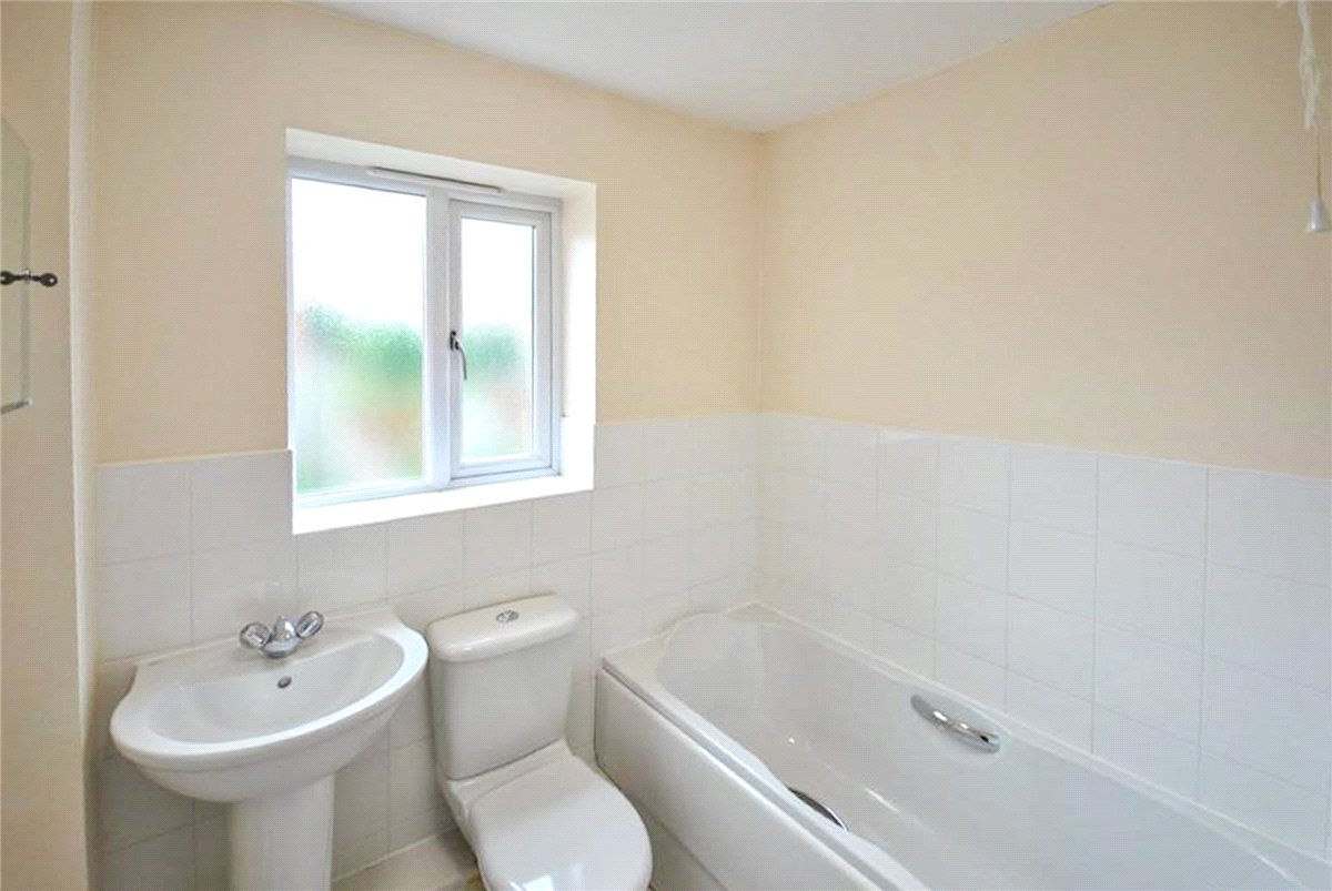 3 bedroom House, Bracken Way, Harworth, DN11 - , Image 5
