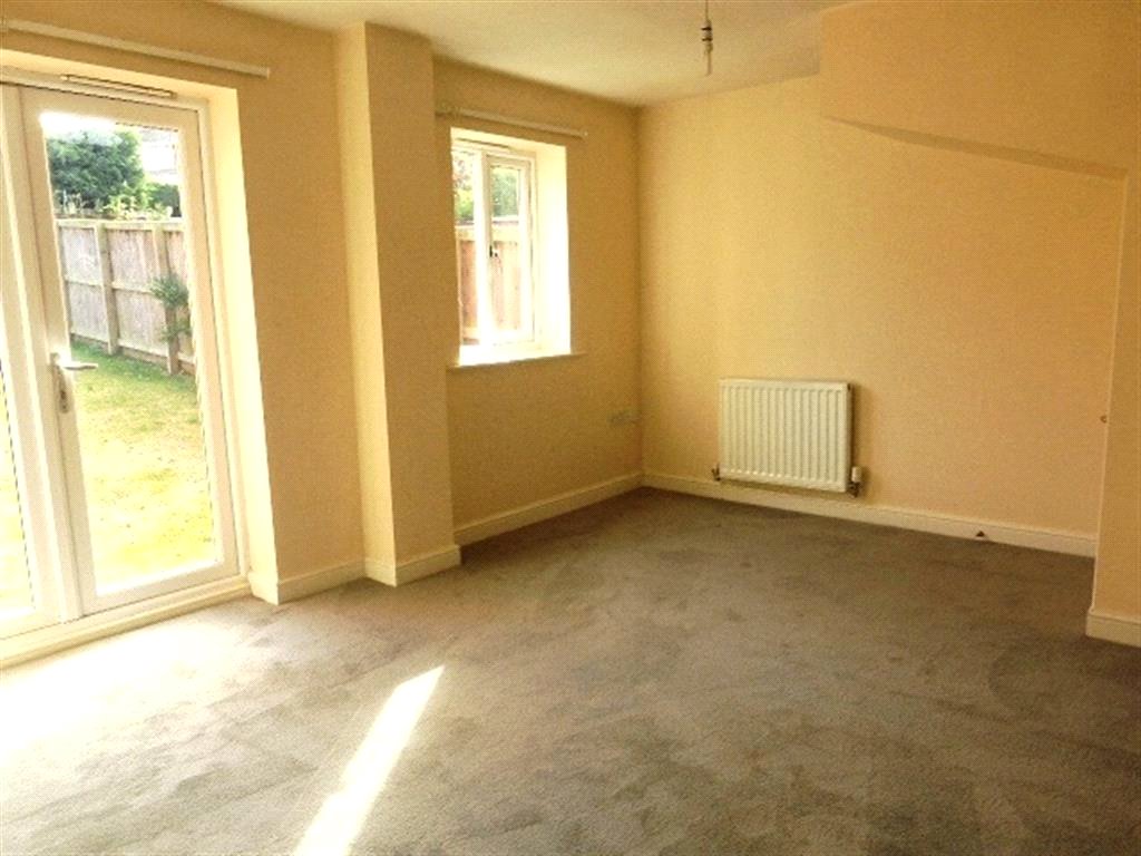 3 bedroom House, Bracken Way, Harworth, DN11 - , Image 5