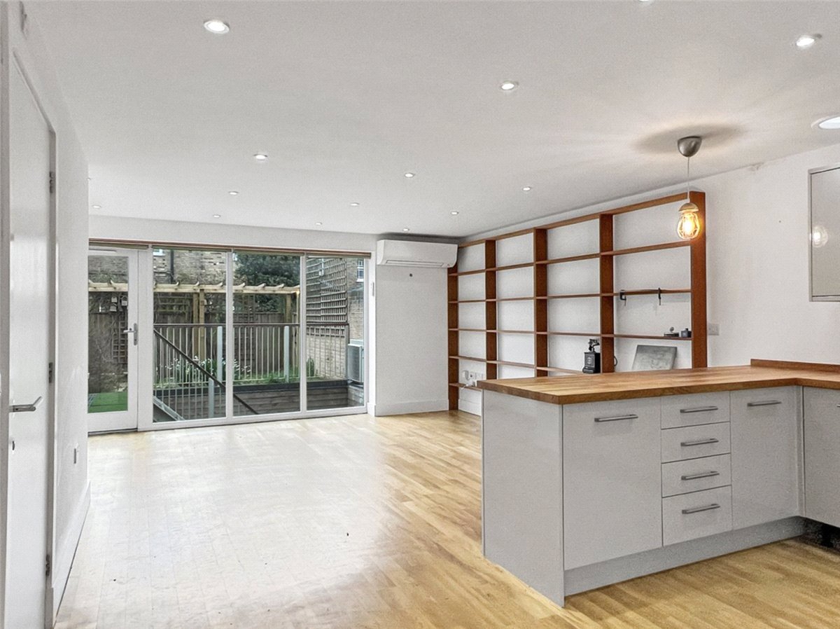 1 bedroom House, North Street, Cambridge, CB4 - Sold STC, Image 5