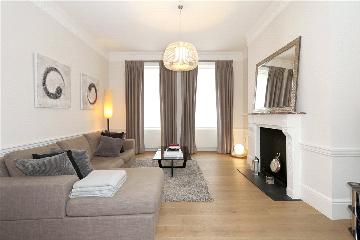 2 bedroom Flat, Seymour Street, Marylebone, W1H - Available