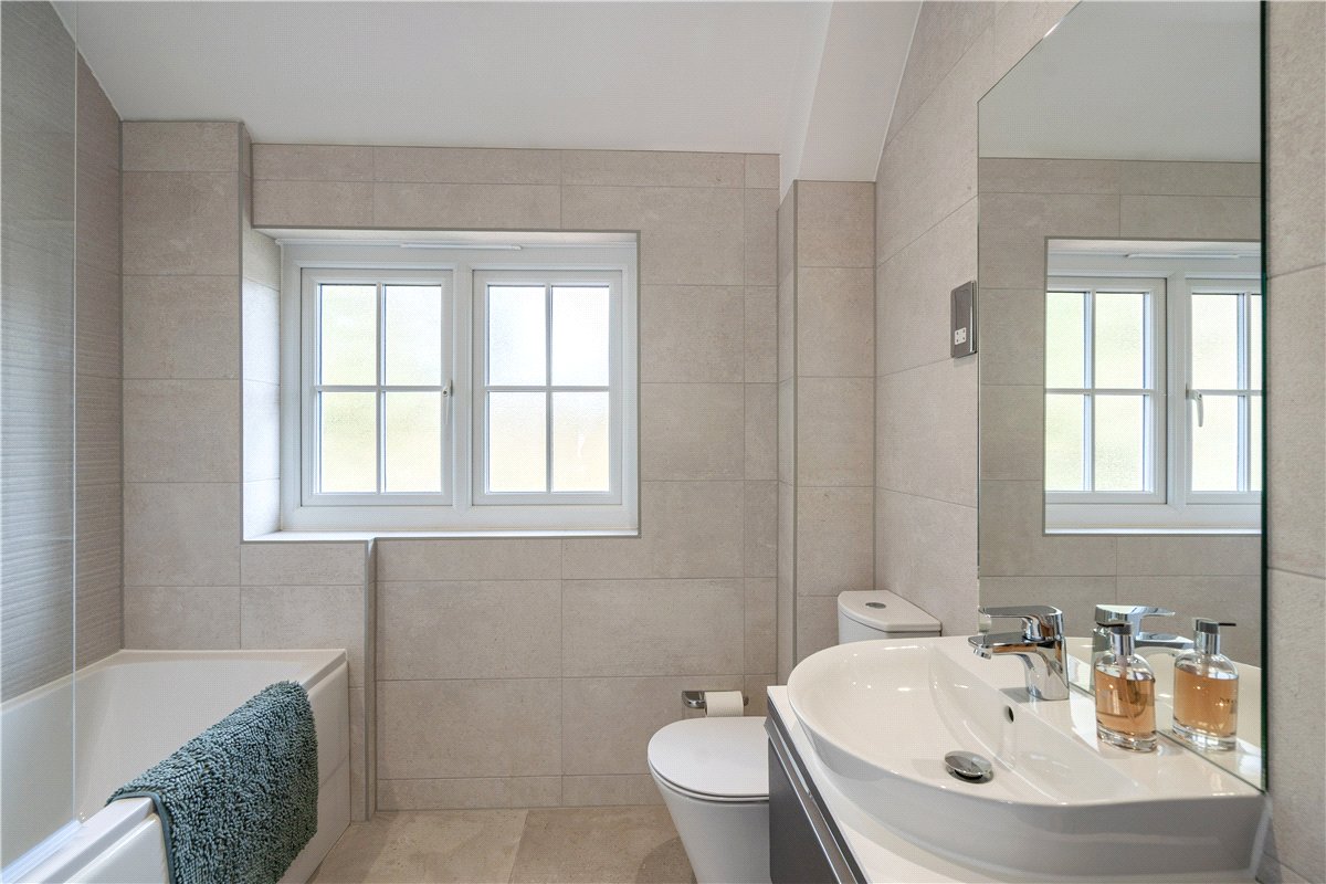 3 bedroom House, Garside Way, Marlborough, SN8 - Sold, Image 15