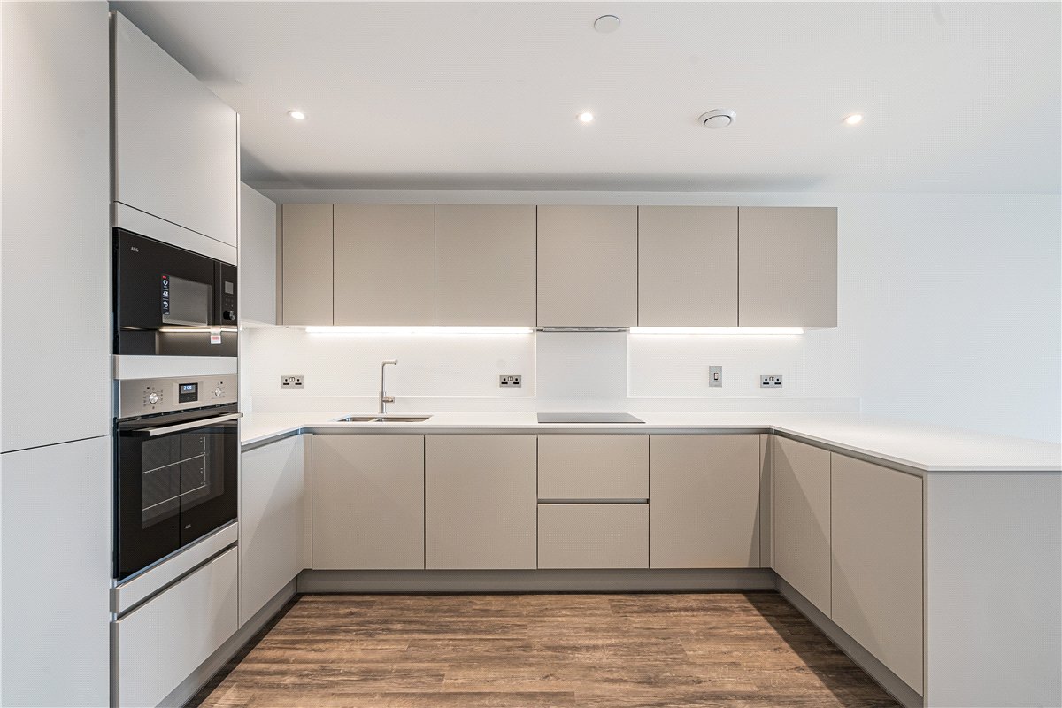 2 bedroom Flat, Munda Way, Oxford, OX2 - Let Agreed, Image 1