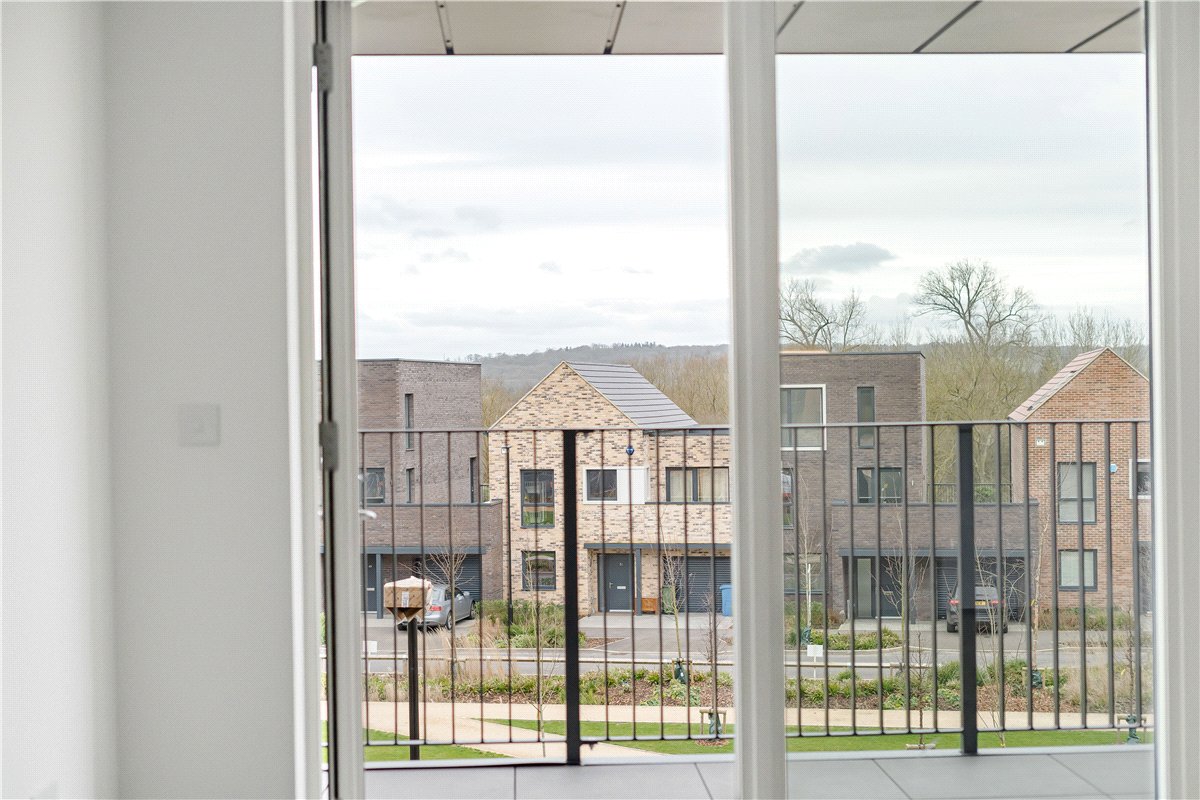 2 bedroom Flat, 8 Shillingford House, Munda Way, OX2 - Let Agreed, Image 2