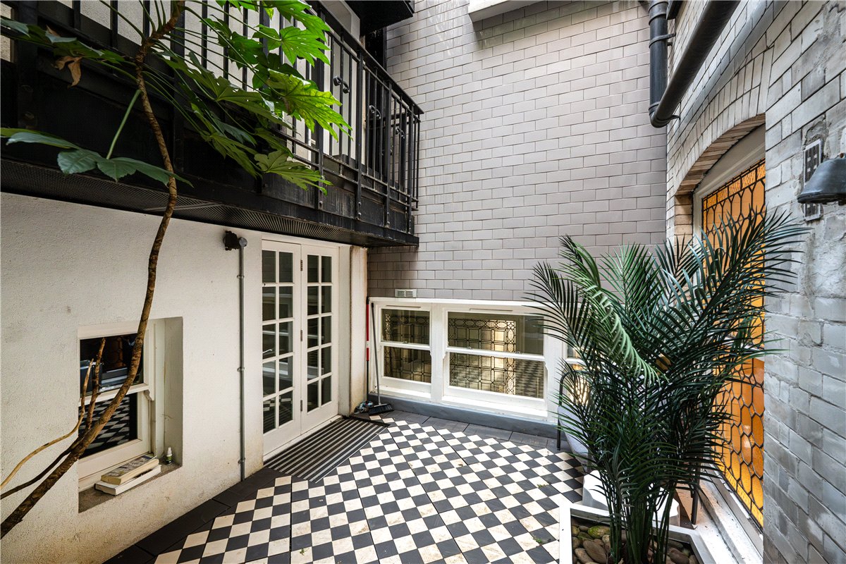 2 bedroom Flat, Strand, Covent Garden, WC2R - Available, Image 6