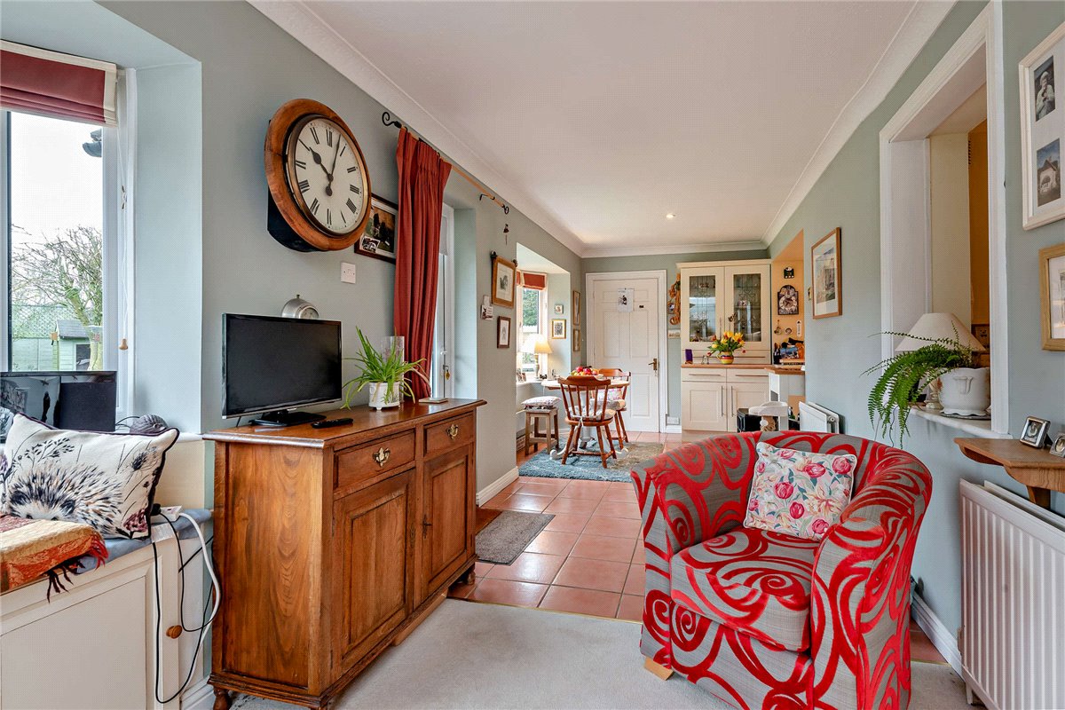 3 bedroom House, The Dell, Vernham Dean, SP11 - Available, Image 7
